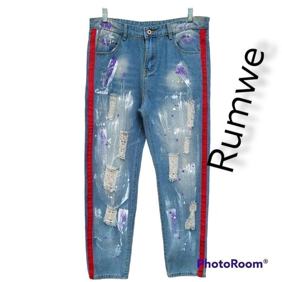 Rumwe Other - RUMWE- Men's Jeans, ripped front, Size 34 NWT